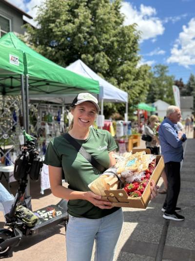 Abbey leaves the market with artisan bakery and fresh produce